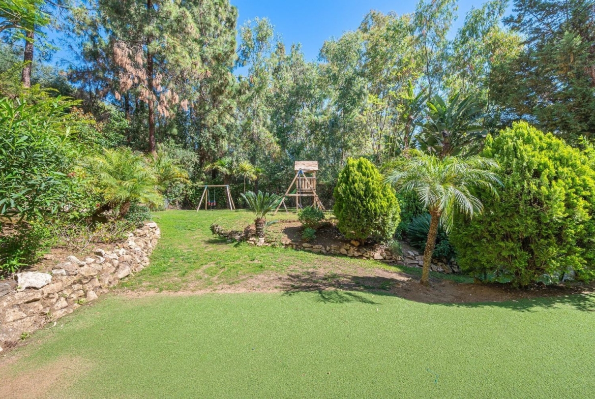 Ático en venta en Calle Monte Paraíso