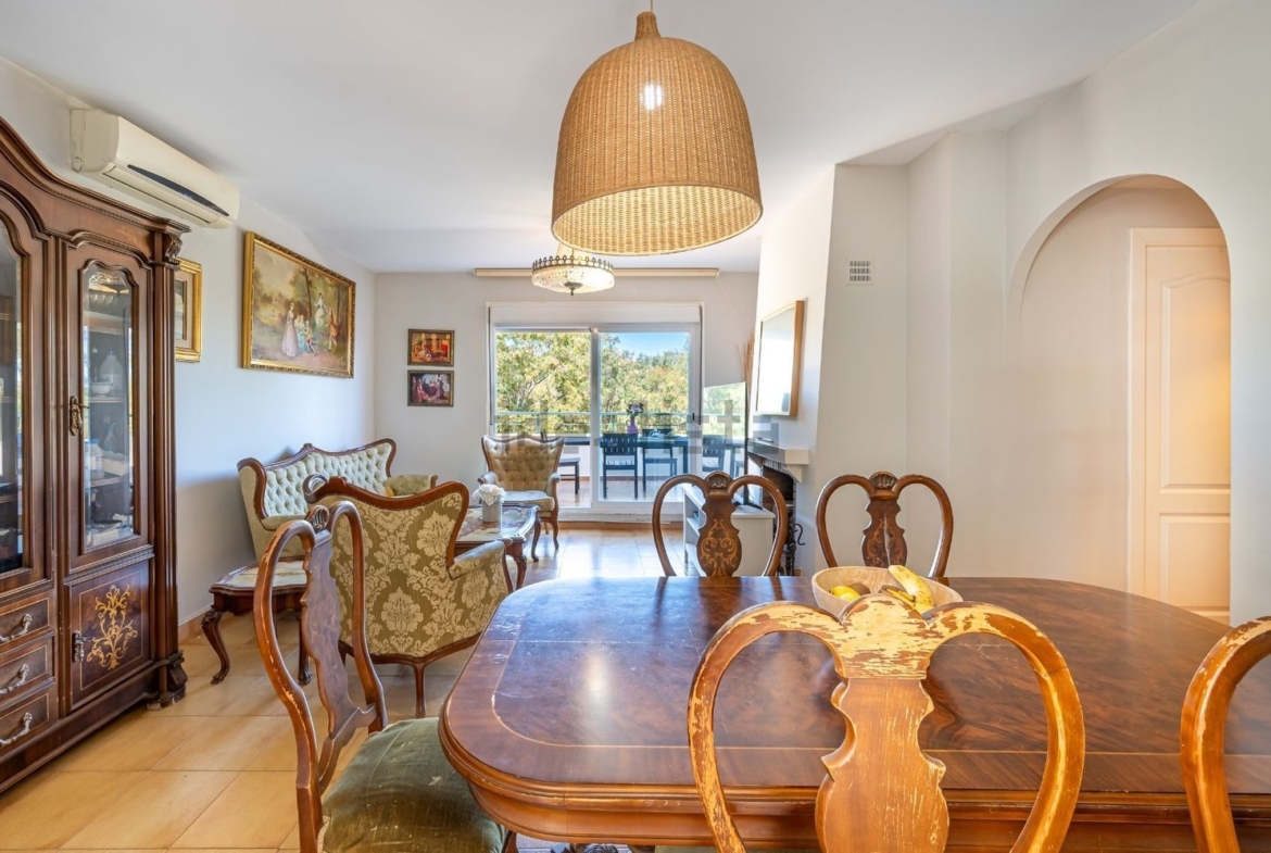 Ático en venta en Calle Monte Paraíso