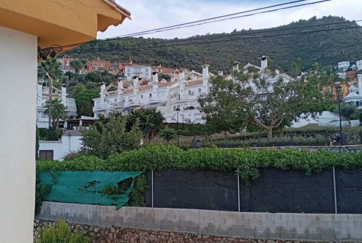 Casa o chalet independiente en venta en CL Manzanilla