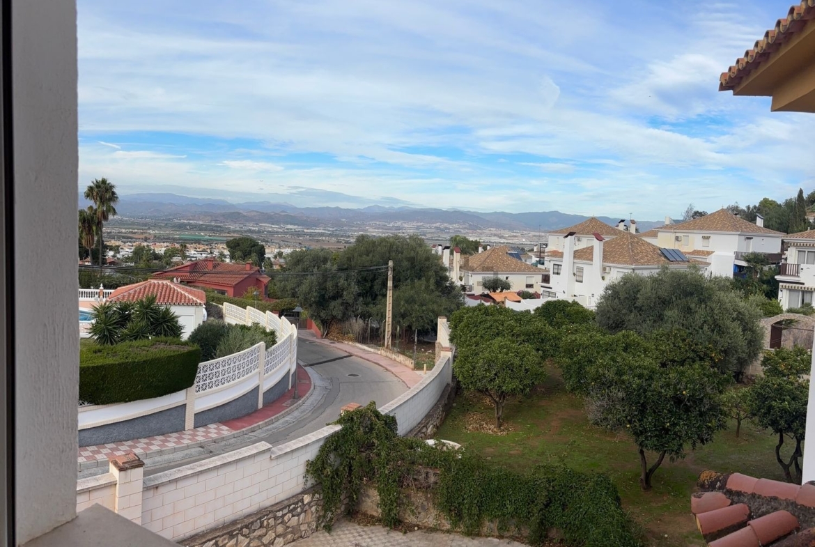 Casa o chalet independiente en venta en CL Manzanilla