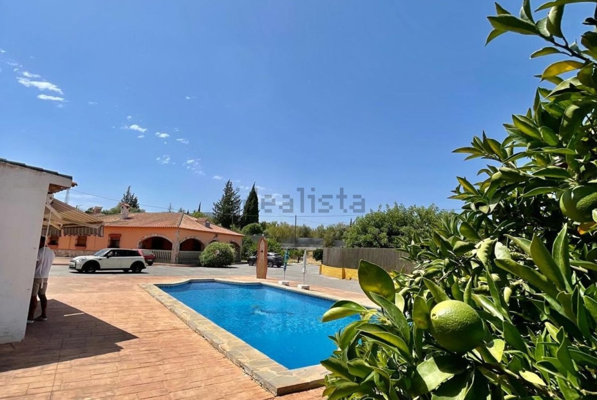 Casa o chalet independiente en venta en Carretera de Coín