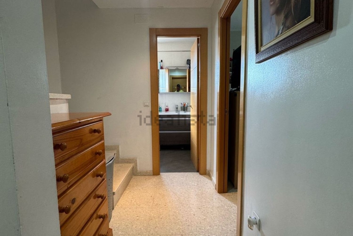 Chalet-adosado-en-venta-en-calle-la-Huerta