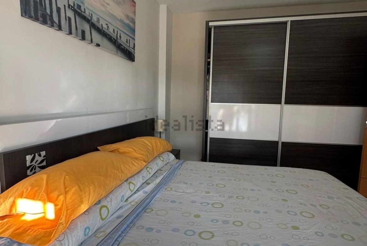 Chalet-adosado-en-venta-en-calle-la-Huerta