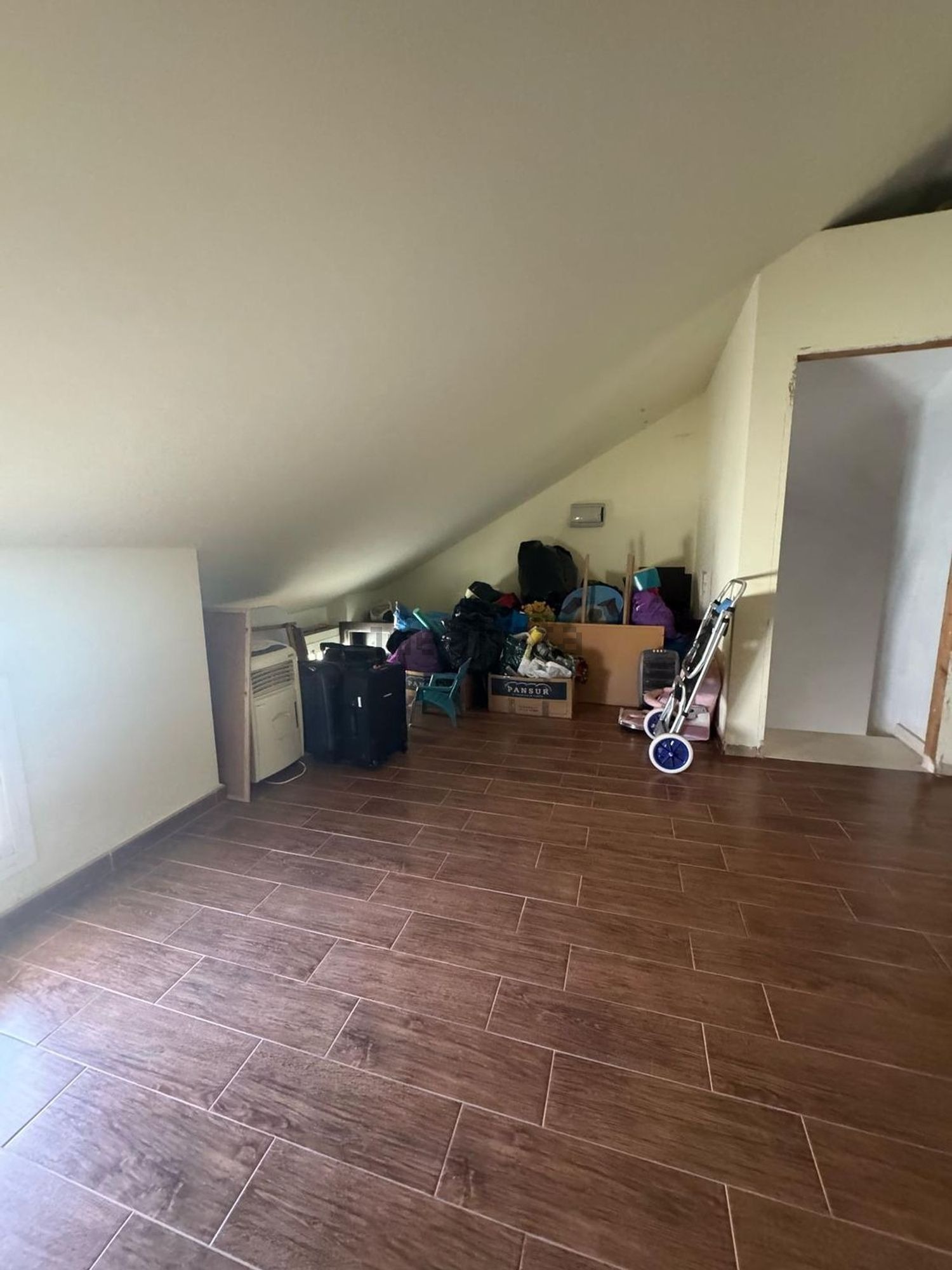 Chalet-adosado-en-venta-en-calle-la-Huerta (3) Chalet-adosado-en-venta-en-calle-la-Huerta