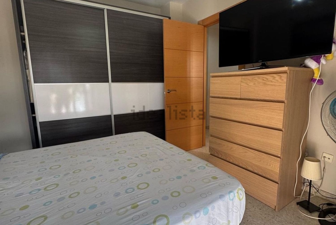 Chalet-adosado-en-venta-en-calle-la-Huerta