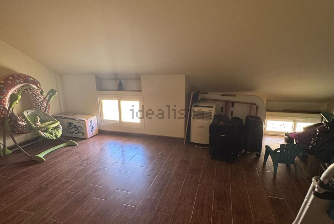 Chalet-adosado-en-venta-en-calle-la-Huerta