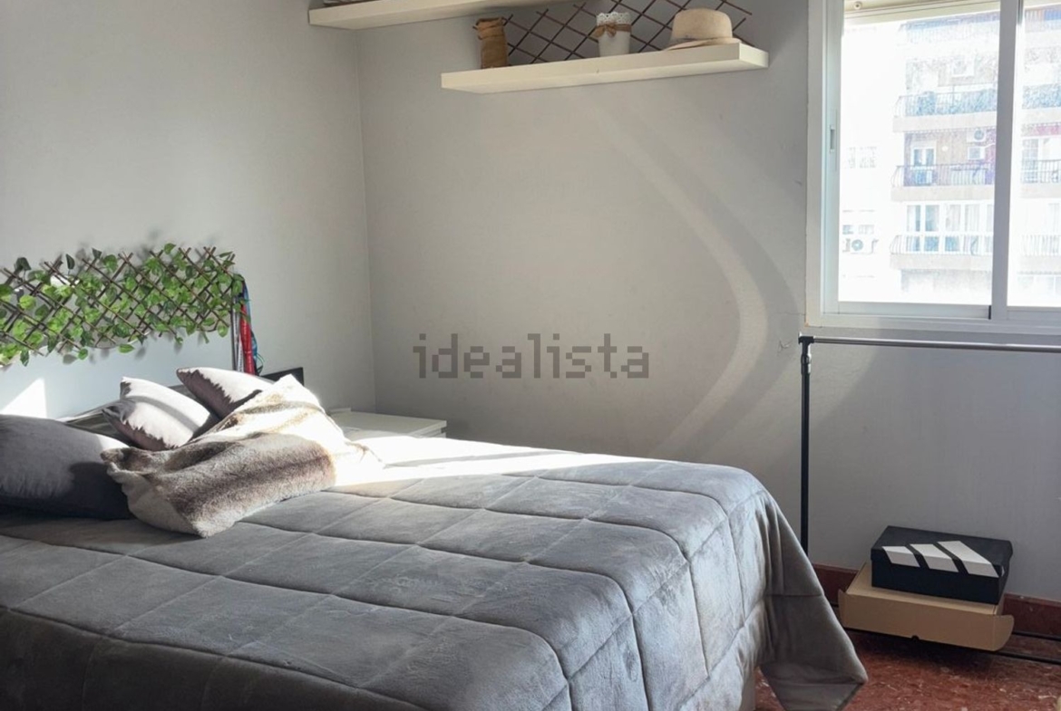 Piso en venta en CL Arenisca (2)