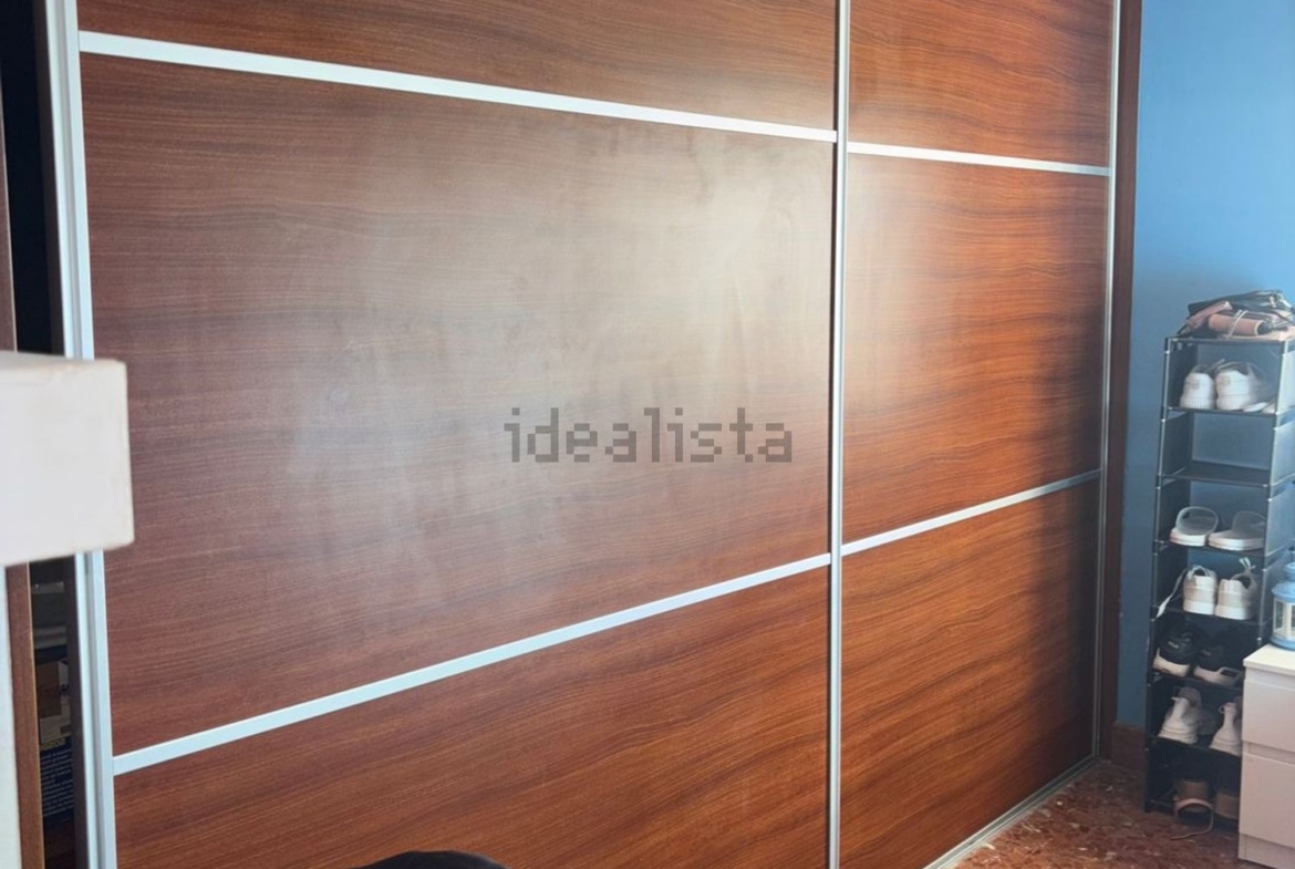 Piso en venta en CL Arenisca (2)